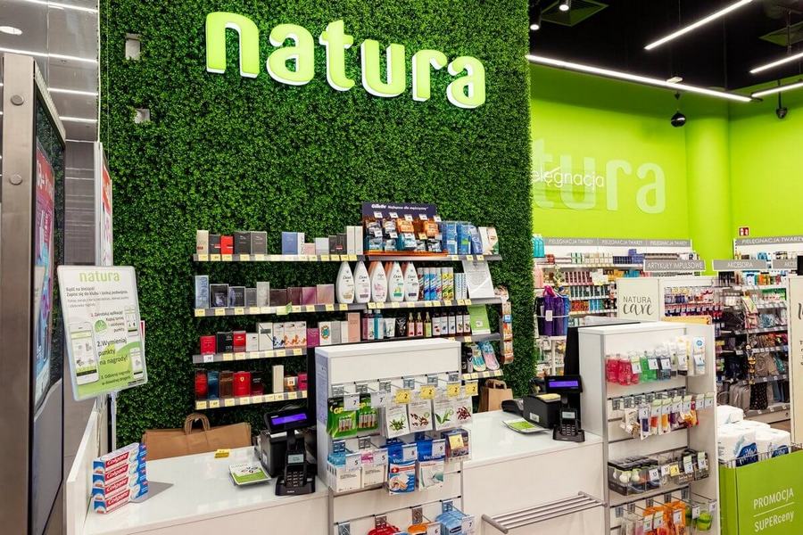 асортимент товарів у магазині Natura